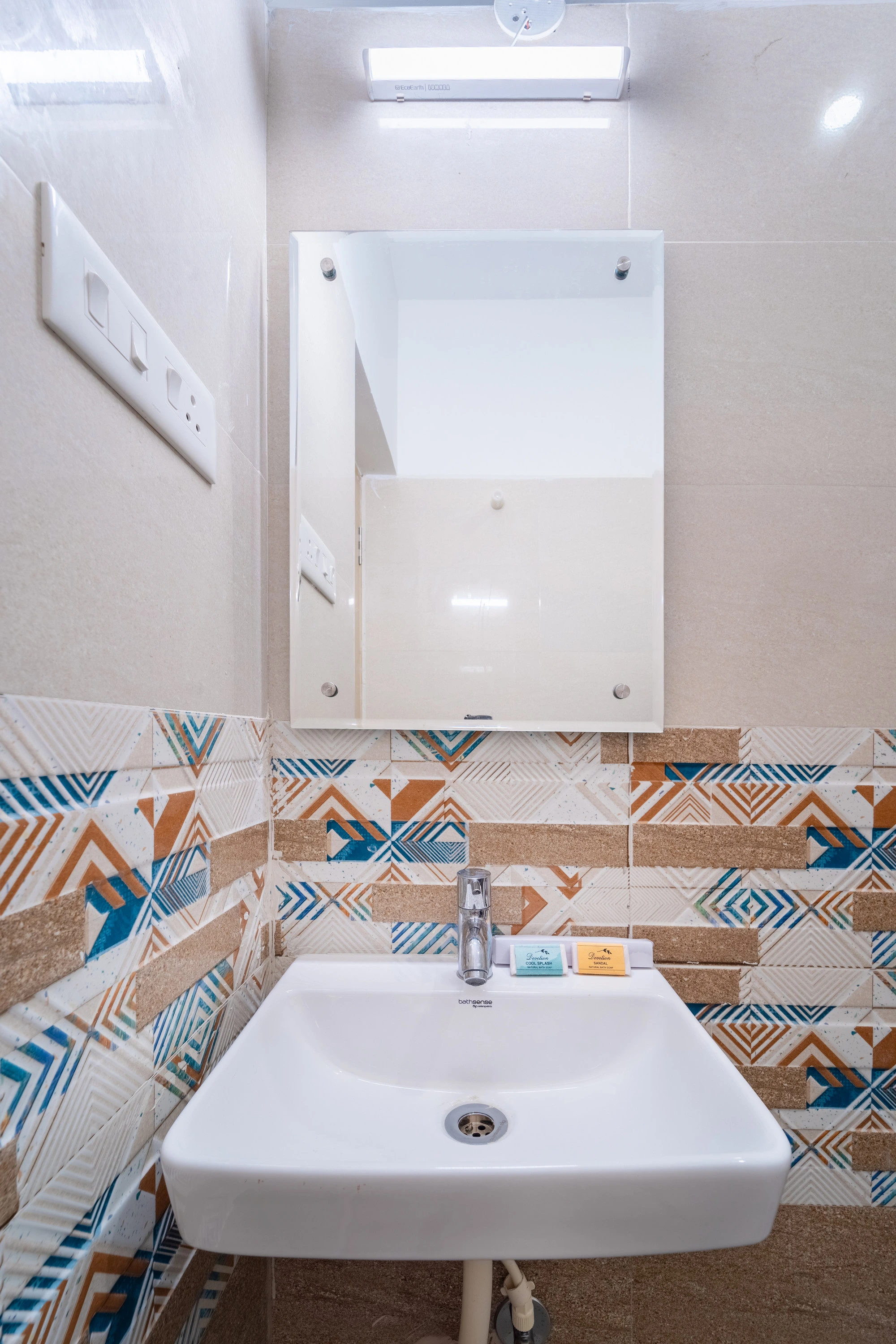 Hotel Sornalaxmi whashroom
